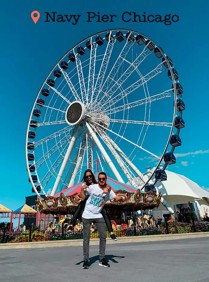 La noria en el Navy Pier de Chicago