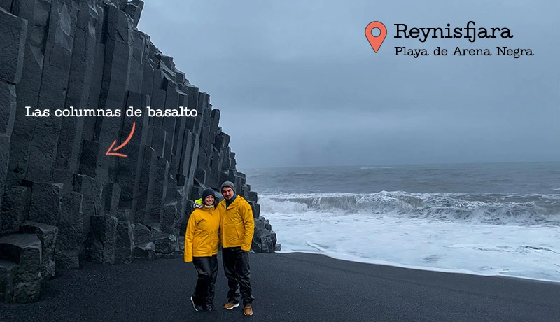 Playa de Arena Negra Reynisfjara Islandia
