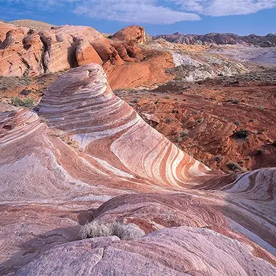 Paisaje de roca arenisca y caliza en Valley of Fire State Park