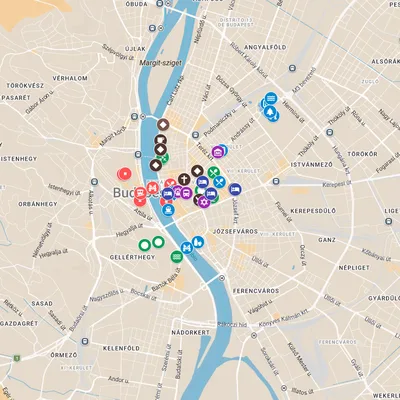 Mapa de Budapest con las paradas de nuestra ruta de 5 días por Buda y Pest, los restaurantes y los alojamientos