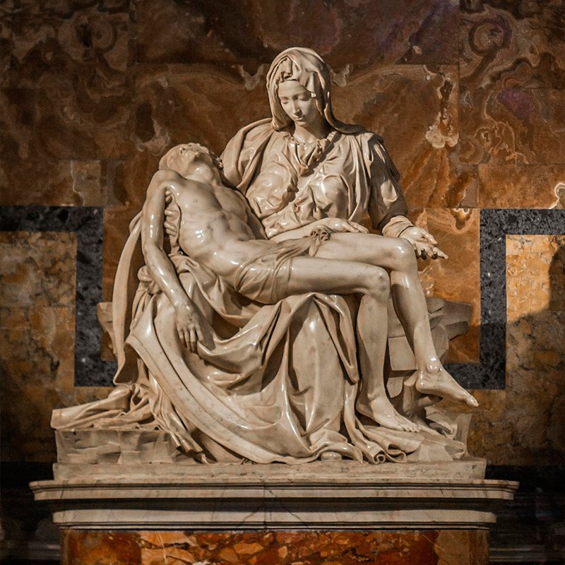 La Piedad de Miguel Ángel en la Basílica de San Pedro en el Vaticano, Roma.