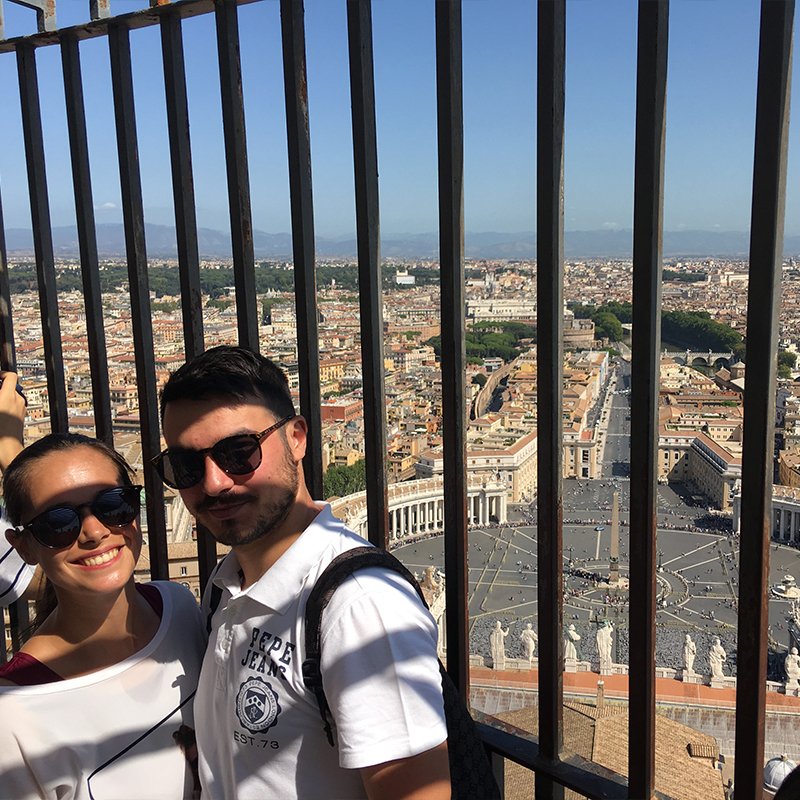 Vistas de la Plaza de San Pedro desde lo alto de la Cúpula del Vaticano