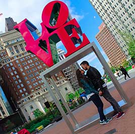 Publicación de Instagram del Monumento LOVE en Philadelphia