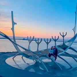 Escultura del Viajero al Sol de Reikiavik